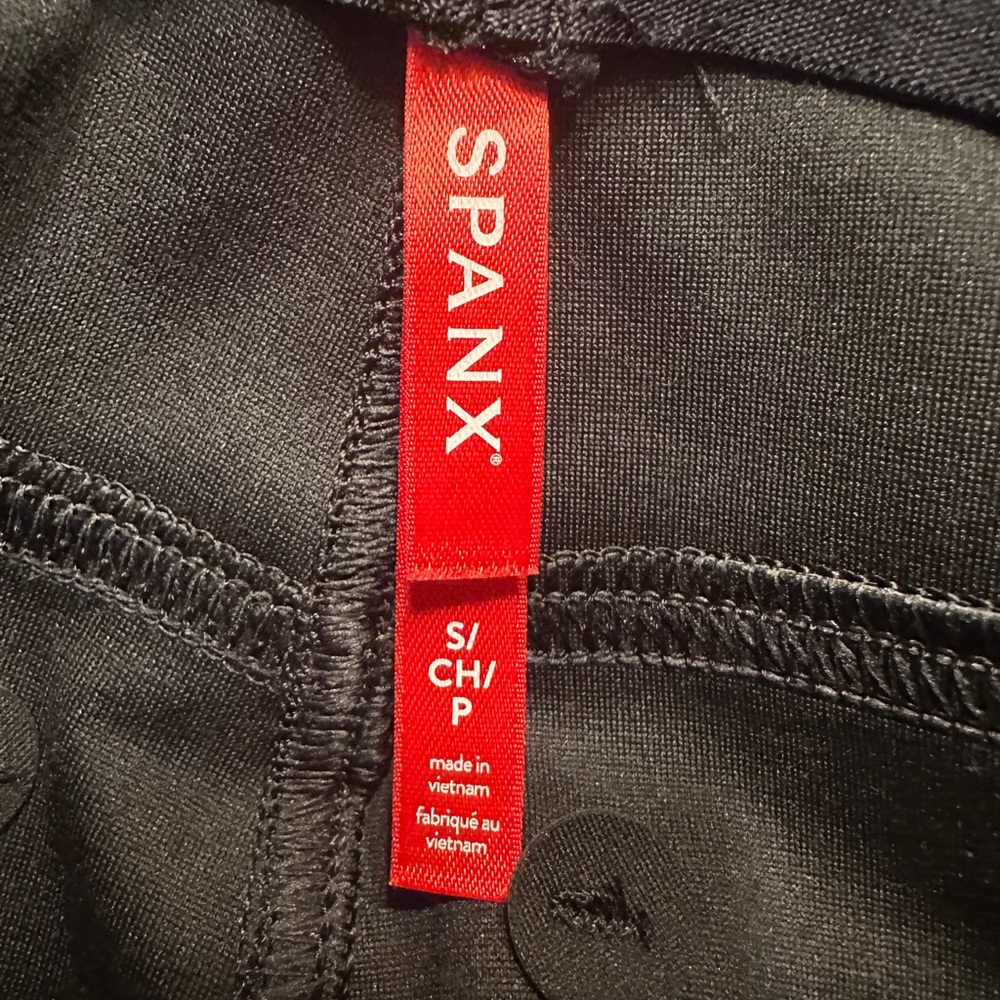 SPANX high rise Black Faux Leather Skinny Pants - Picture 3 of 6